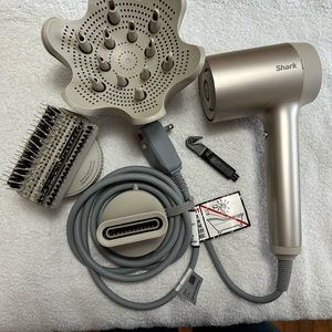 Shark dryer with attachments